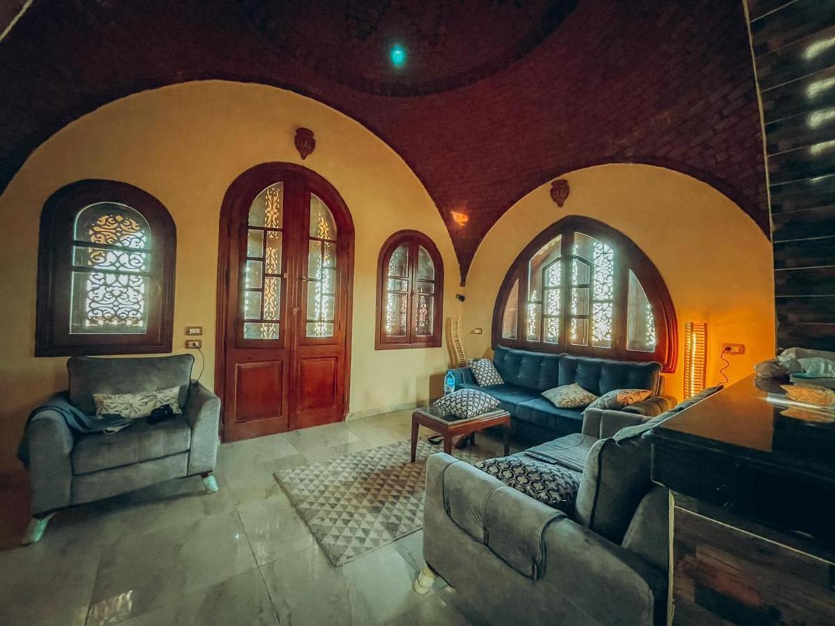 Tunis Palace - Fayoum Luaran gambar